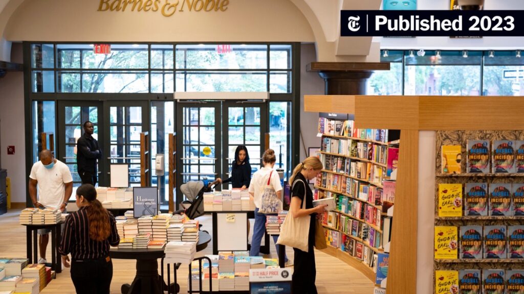 Interior of a Barnes and Noble bookstore